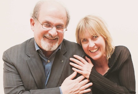 Caro Llewellyn and Salman Rushdie, credit Beowulf Sheehan
